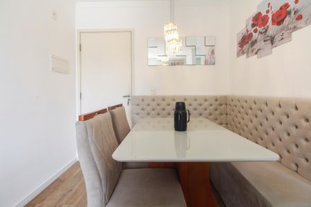 Apartamento para alugar com 54m², 2 quartos e 1 vagaSala 