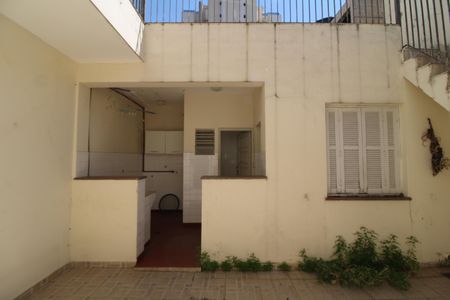 Casa à venda com 150m², 3 quartos e 1 vagaÁrea de Serviço