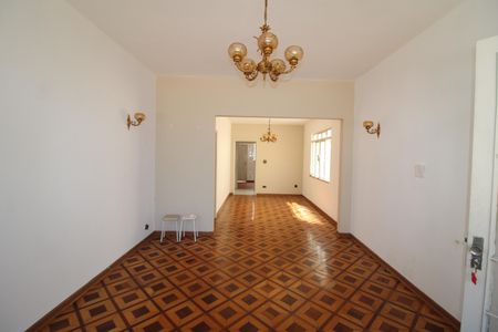 Casa à venda com 150m², 3 quartos e 1 vagaSala