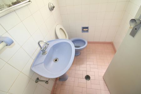 Casa à venda com 150m², 3 quartos e 1 vagaBanheiro 1