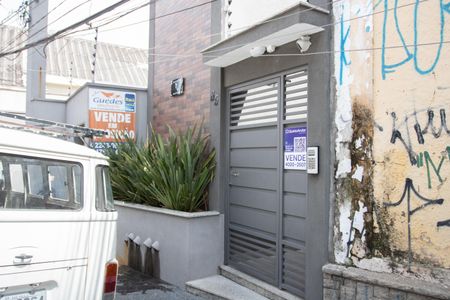 Apartamento à venda com 27m², 1 quarto e sem vaga Apartamento à venda com 27m², 1 quarto e sem vagaPlaquinha