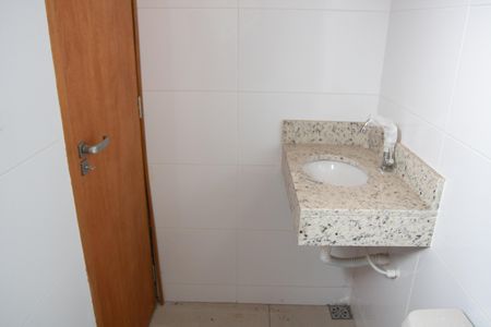 Apartamento à venda com 27m², 1 quarto e sem vaga Apartamento à venda com 27m², 1 quarto e sem vagaBanheiro Social
