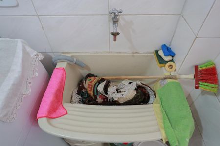 Apartamento à venda com 80m², 2 quartos e sem vaga Apartamento à venda com 80m², 2 quartos e sem vagaÁrea de serviço