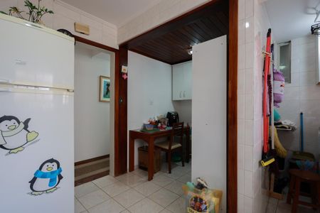 Apartamento à venda com 80m², 2 quartos e sem vaga Apartamento à venda com 80m², 2 quartos e sem vagaCopa e cozinha
