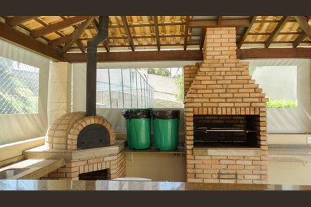 Apartamento à venda com 65m², 3 quartos e 1 vaga Apartamento à venda com 65m², 3 quartos e 1 vagaÁrea comum - Churrasqueira