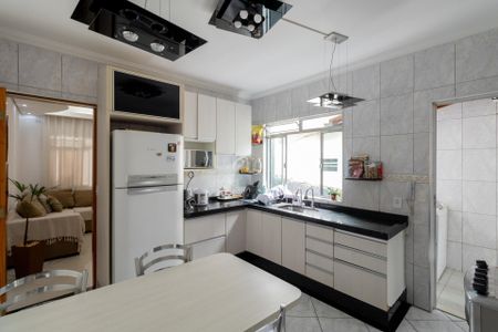 Casa para alugar com 125m², 3 quartos e 2 vagasCozinha