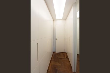 Apartamento à venda com 156m², 3 quartos e 3 vagasSuíte 3