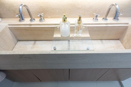 Apartamento à venda com 156m², 3 quartos e 3 vagasBanheiro da Suíte 3