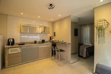 Studio à venda com 30m², 1 quarto e sem vaga Studio à venda com 30m², 1 quarto e sem vagaSala/Cozinha