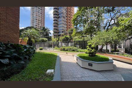 Apartamento à venda com 240m², 3 quartos e 3 vagasÁrea comum
