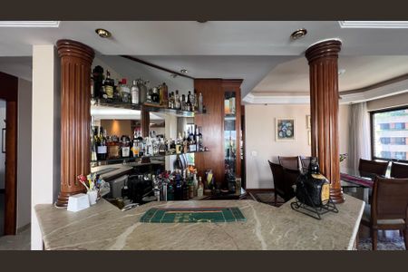 Apartamento à venda com 240m², 3 quartos e 3 vagasSala Gourmet