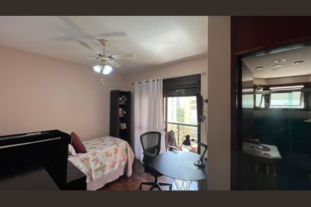 Apartamento à venda com 240m², 3 quartos e 3 vagasSuíte 2