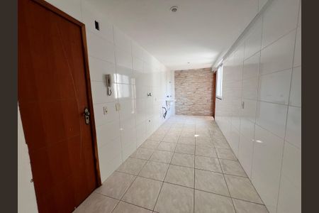 Apartamento à venda com 80m², 3 quartos e 1 vagaCozinha