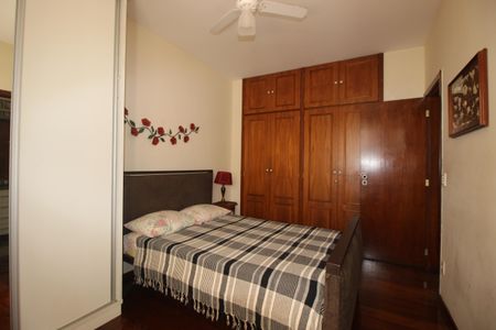 Apartamento à venda com 180m², 4 quartos e 2 vagasQuarto 3