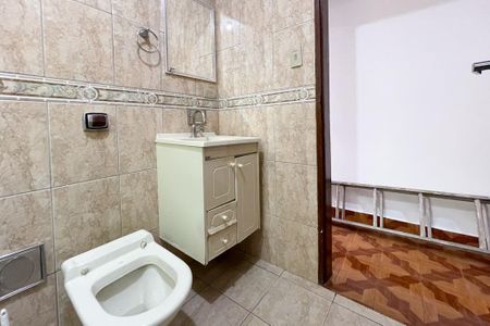 Casa para alugar com 160m², 3 quartos e 2 vagasBanheiro Social 2