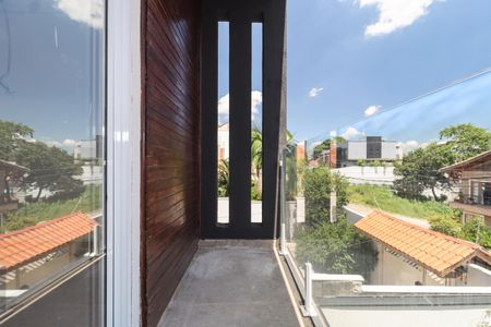 Casa de condomínio para alugar com 103m², 3 quartos e 2 vagas Casa de condomínio para alugar com 103m², 3 quartos e 2 vagasVaranda da Suíte