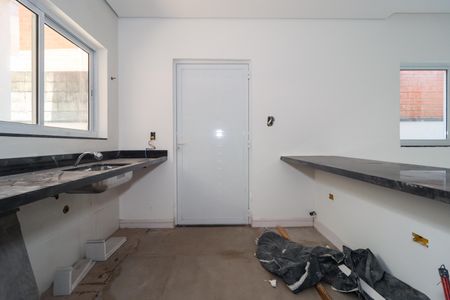 Casa de condomínio para alugar com 103m², 3 quartos e 2 vagas Casa de condomínio para alugar com 103m², 3 quartos e 2 vagasCozinha