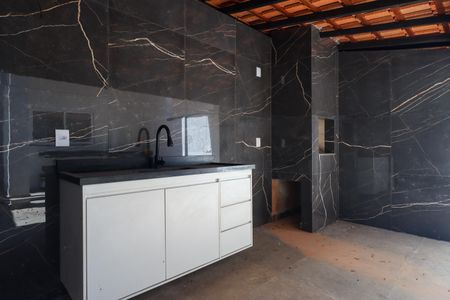 Casa de condomínio à venda com 103m², 3 quartos e 2 vagasÁrea externa