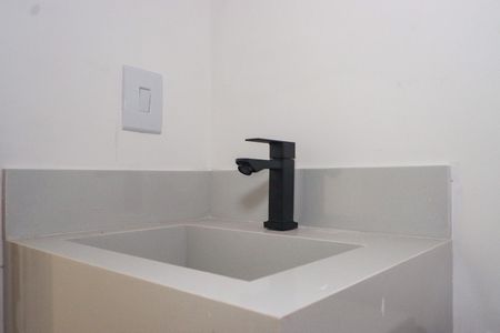 Casa de condomínio à venda com 103m², 3 quartos e 2 vagasLavabo da sala