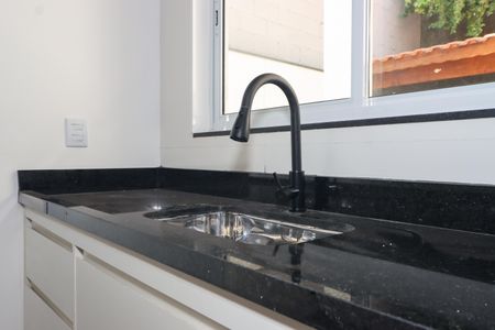 Casa de condomínio à venda com 103m², 3 quartos e 2 vagasCozinha