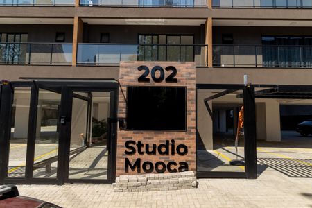 Studio à venda com 33m², 1 quarto e 1 vaga Studio à venda com 33m², 1 quarto e 1 vagaFachada