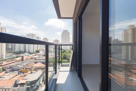 Studio à venda com 33m², 1 quarto e 1 vaga Studio à venda com 33m², 1 quarto e 1 vagaVaranda
