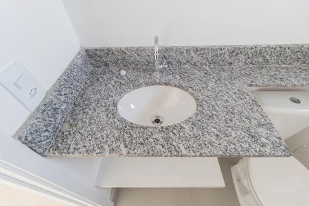 Studio à venda com 33m², 1 quarto e 1 vaga Studio à venda com 33m², 1 quarto e 1 vagaBanheiro