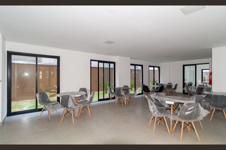 Studio à venda com 33m², 1 quarto e 1 vaga Studio à venda com 33m², 1 quarto e 1 vagaÁrea comum - Salão de festas