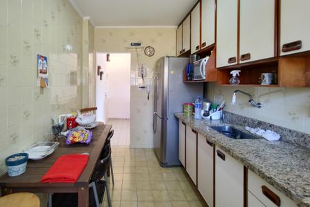 Apartamento para alugar com 92m², 2 quartos e 1 vagaCozinha