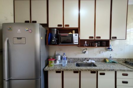 Apartamento para alugar com 92m², 2 quartos e 1 vagaCozinha