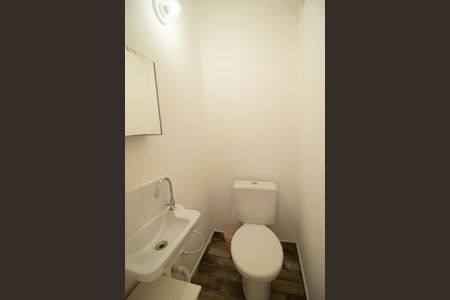 Casa à venda com 145m², 2 quartos e 1 vagaLavabo