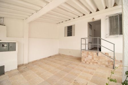 Casa à venda com 145m², 2 quartos e 1 vagaGaragrem