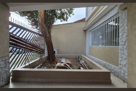 Casa à venda com 184m², 3 quartos e 4 vagasÁrea externa