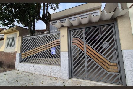 Casa à venda com 184m², 3 quartos e 4 vagasFachada e placa