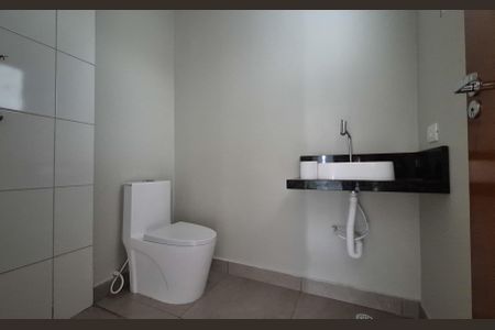 Casa à venda com 184m², 3 quartos e 4 vagasBanheiro