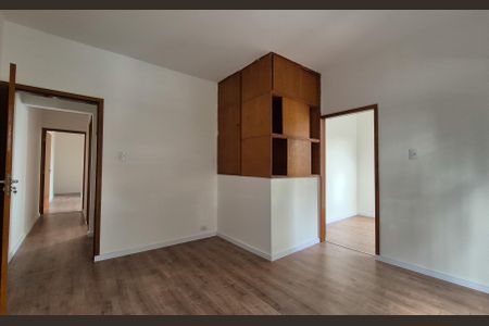 Casa à venda com 184m², 3 quartos e 4 vagasSuíte