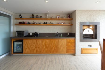 Apartamento à venda com 156m², 2 quartos e 3 vagasVaranda gourmet