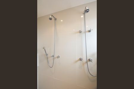 Apartamento à venda com 156m², 2 quartos e 3 vagasBanheiro da Suíte 2