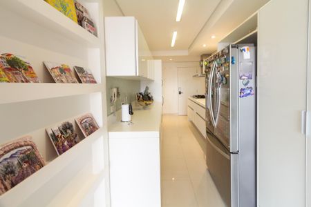 Apartamento à venda com 156m², 2 quartos e 3 vagasCozinha