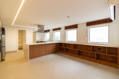 Apartamento à venda com 360m², 4 quartos e 2 vagas Apartamento à venda com 360m², 4 quartos e 2 vagasCozinha