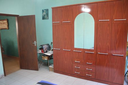 Casa à venda com 379m², 3 quartos e 1 vagaQuarto 2