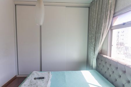 Apartamento à venda com 150m², 3 quartos e 1 vaga Apartamento à venda com 150m², 3 quartos e 1 vagaArmário da Suíte