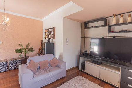 Apartamento à venda com 150m², 3 quartos e 1 vaga Apartamento à venda com 150m², 3 quartos e 1 vagaSala