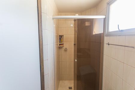 Apartamento à venda com 150m², 3 quartos e 1 vaga Apartamento à venda com 150m², 3 quartos e 1 vagaBanheiro da Suíte