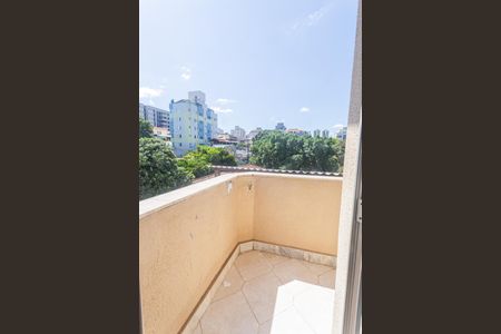Apartamento à venda com 150m², 3 quartos e 1 vaga Apartamento à venda com 150m², 3 quartos e 1 vagaVaranda da Suíte