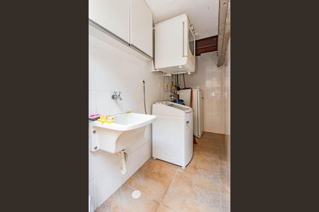 Casa à venda com 140m², 3 quartos e 2 vagasÁrea de Serviço