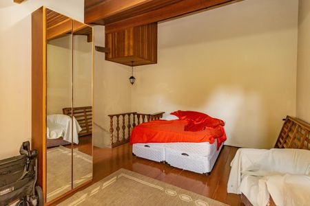 Casa à venda com 140m², 3 quartos e 2 vagasEdicula