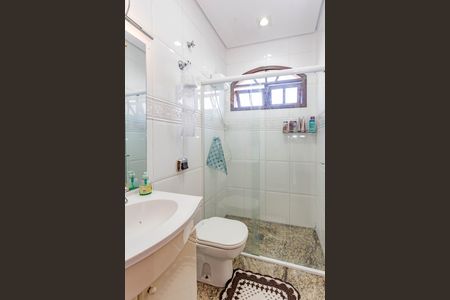 Casa à venda com 140m², 3 quartos e 2 vagasBanheiro Social