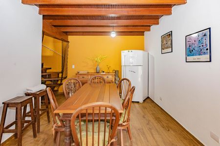 Casa à venda com 140m², 3 quartos e 2 vagasCopa