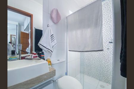 Casa à venda com 68m², 2 quartos e 2 vagas